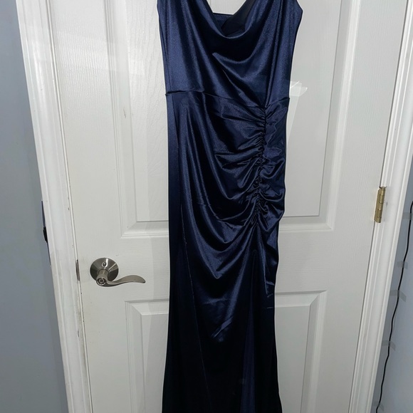 Navy blue prom or formal dress with slit and rushing - Picture 4 of 5
